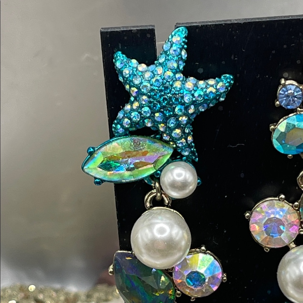 3.15.26-61 Starfish Ocean-Inspired Iridescence Post Earrings - Picture 5 of 7